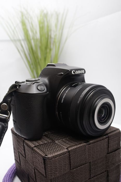 Canon EOS 250D + Canon EF-S 35 mm f2.8 macro | Ідеал повний комплек т