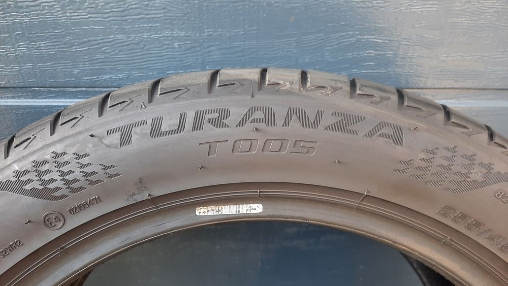 Bridgestone 255/45 R18 Turanza 2021