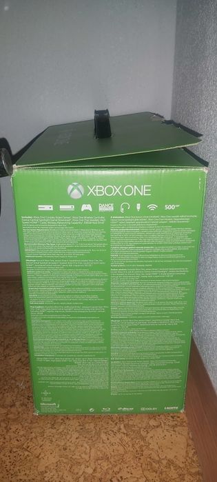 Konsola  Xbox One plus kinect