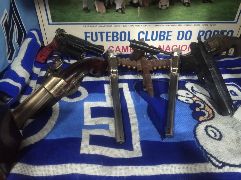 Isquero antigos de armas