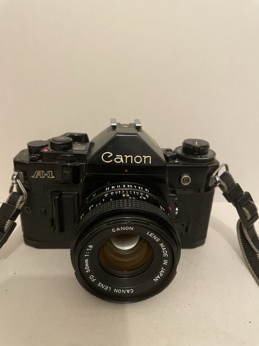 Canon A-1 com objetiva canon 50mm 1.8