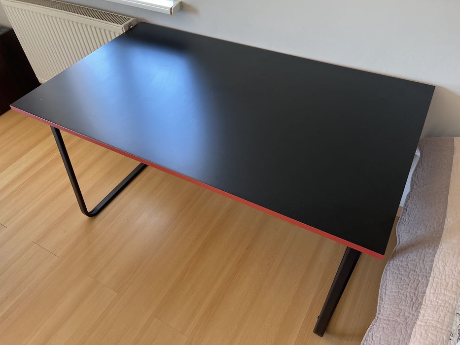 Stół biurko jak nowe HUVUDSPELARE Ikea