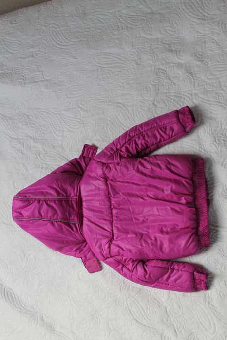 Nowa kurtka zimowa dla dziewczynki rozmiar 110
