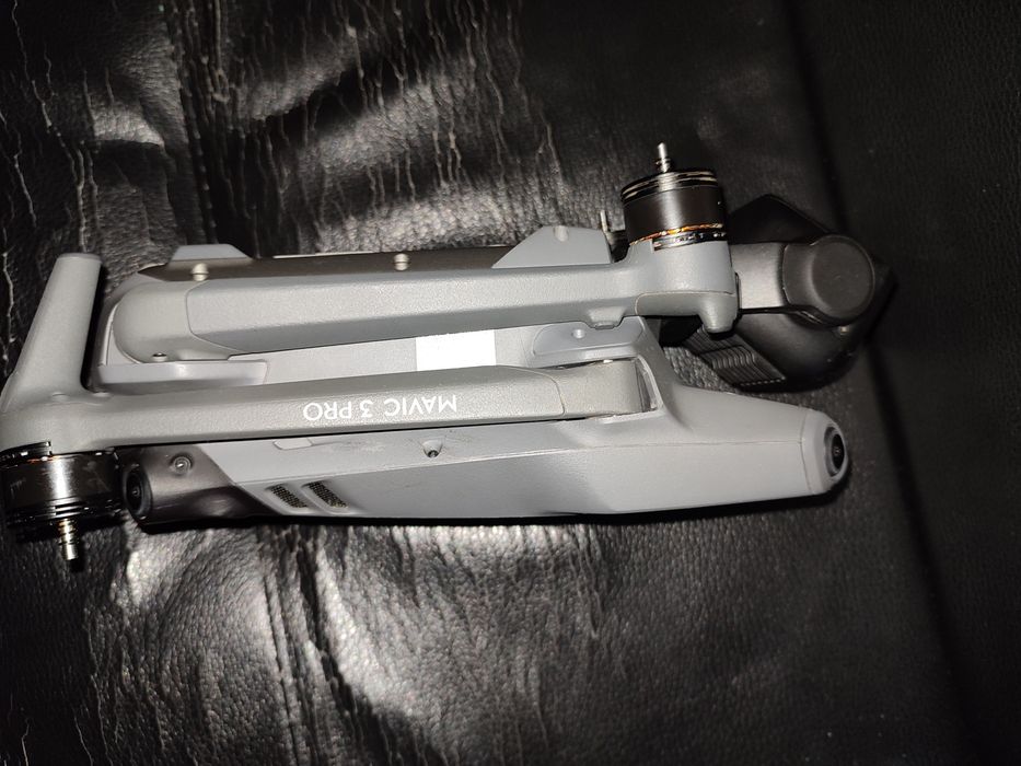 Продам Mavic 3Pro або обміняю з доплатою.
