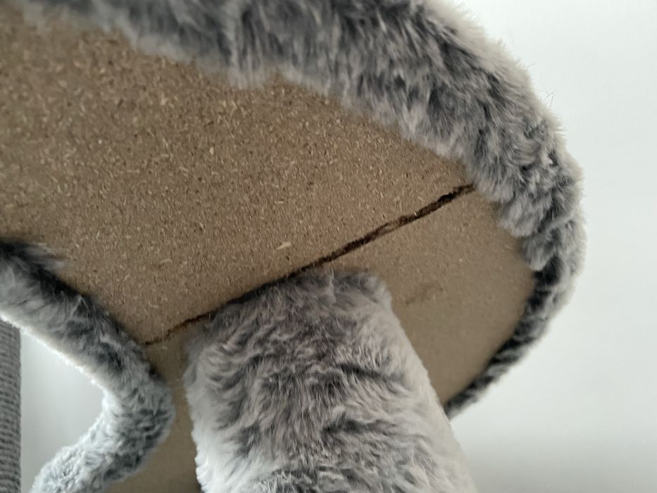 Drapak dla kota pionowy