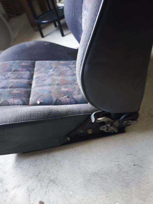 Conjunto de bancos de carro