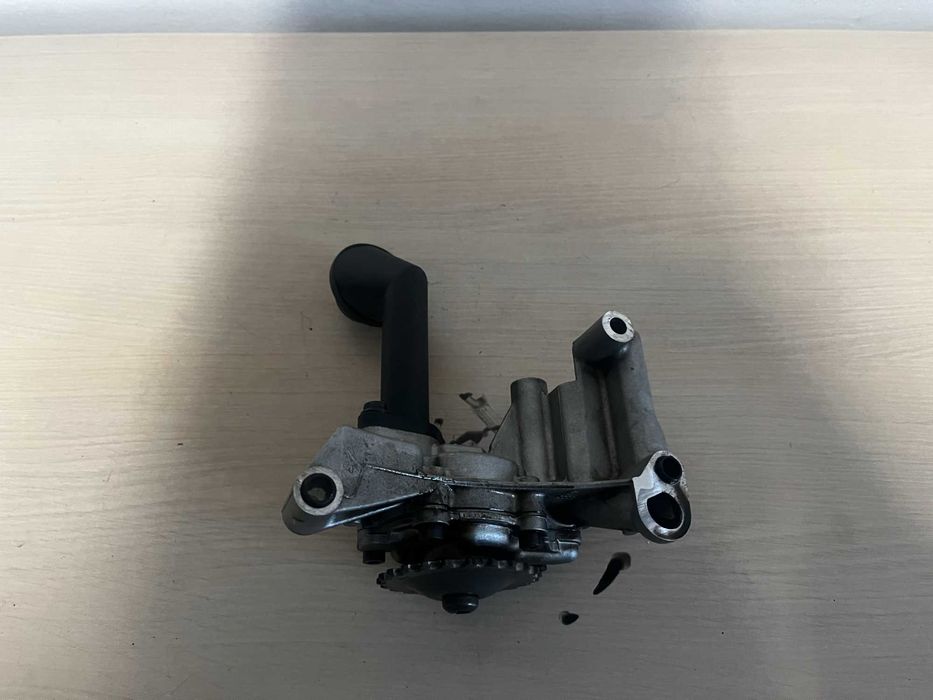 4G Pompa Oleju VW Skoda Seat 1.9TDI BLS