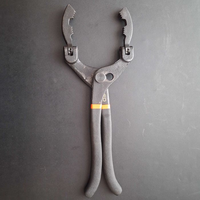 Знімач фільтра олійного