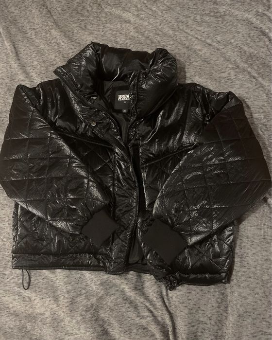 Kurtka zimowa Urban Classics Vanish Oversized Diamond Quilt czarna