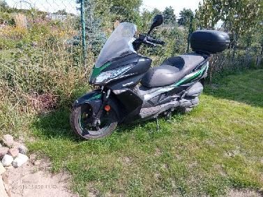 Skuter Kawasaki J125