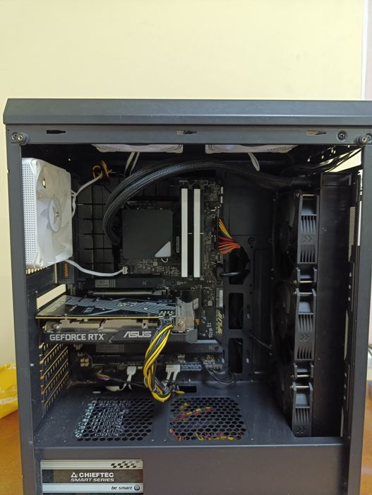 Продам компьютер, укомплектован