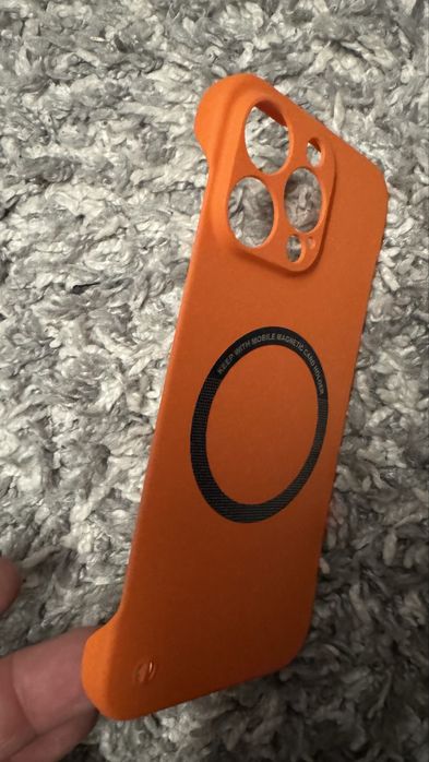Plecki ciemnopomaranczowe iphone 15 pro max magsafe