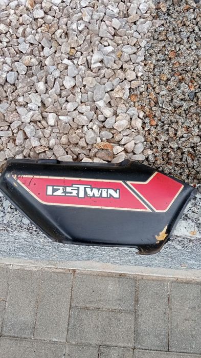 Tampas laterais Honda CB 125 T