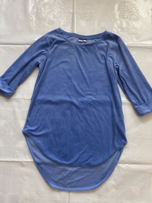 Жіноча блакитна кофта