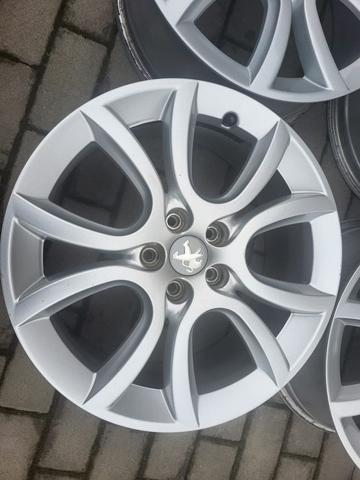 Felgi 7.5Jx18" 5x108 Peugeot 508 Citroen 308 DS4 DS7 5008 C4 C5 3008