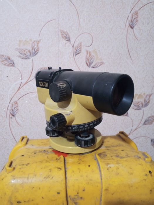 Оптичний НІВЕЛІР. Будівельний рівень...