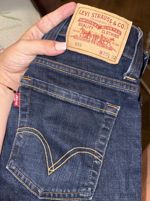 Levis spodnie dlugie Levi’s damskie straight W25 L32 W25L32