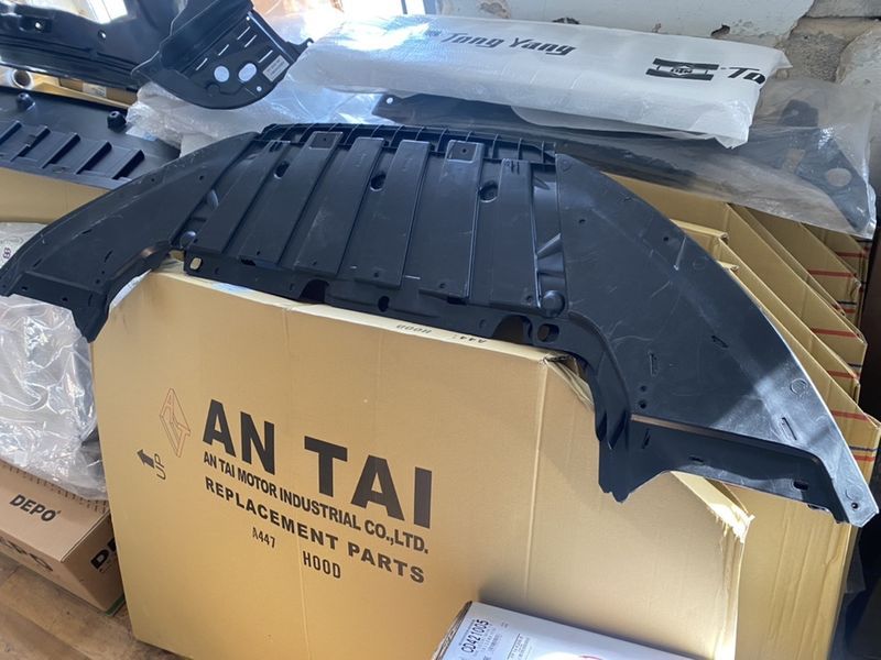 Решетка губа Ford Focus USA 2015- фокус