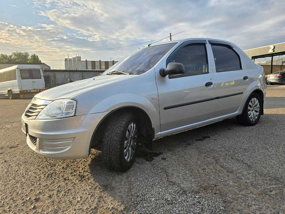 Dacia Logan 1.6л 2008 Газ/бенз