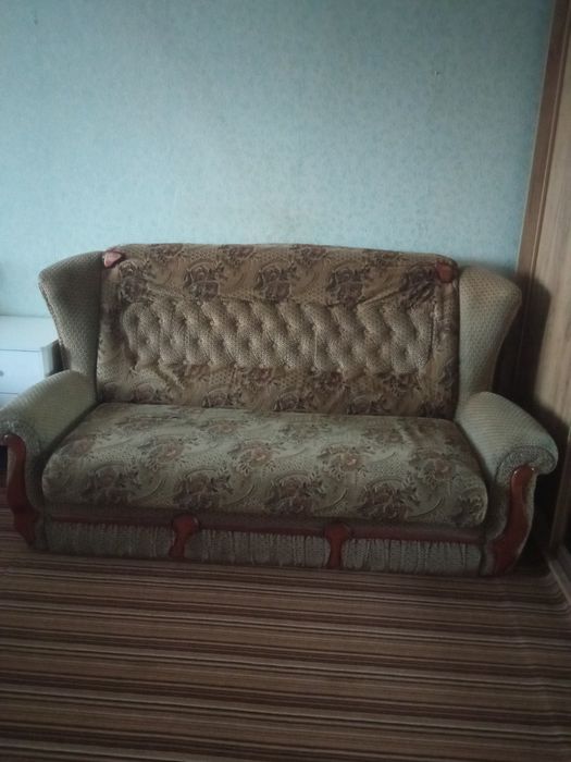Диван б/у розкладний