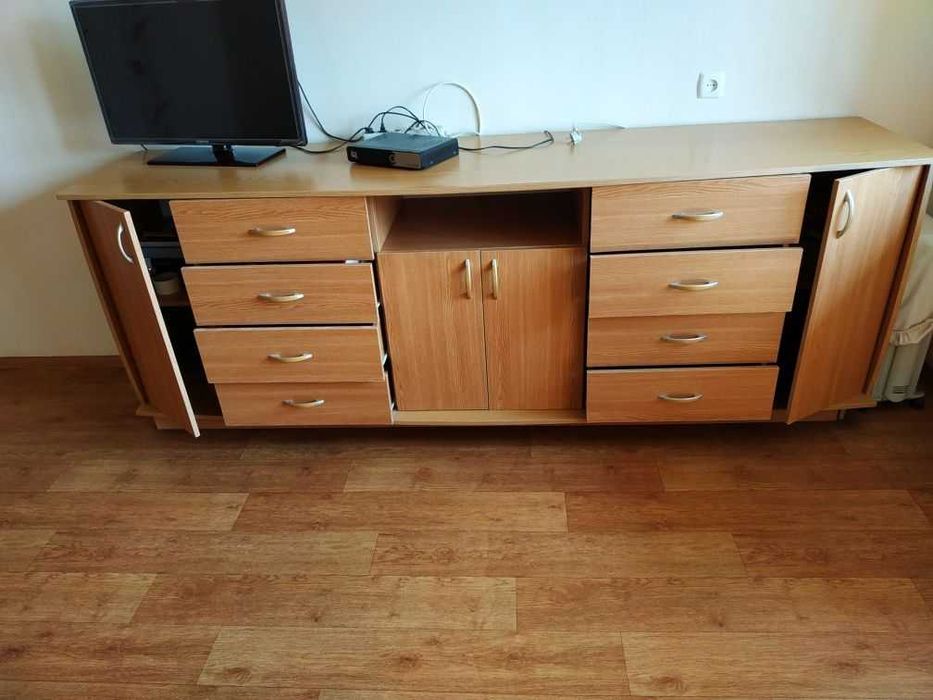 Комод продам красивый комод