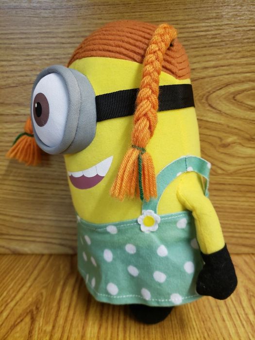 Игрушка миньон minions