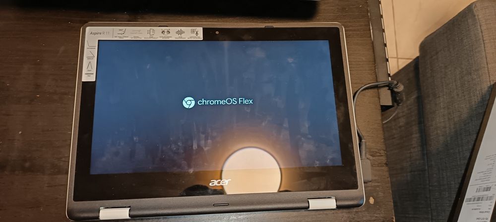 PC portátil Acer aspire r11