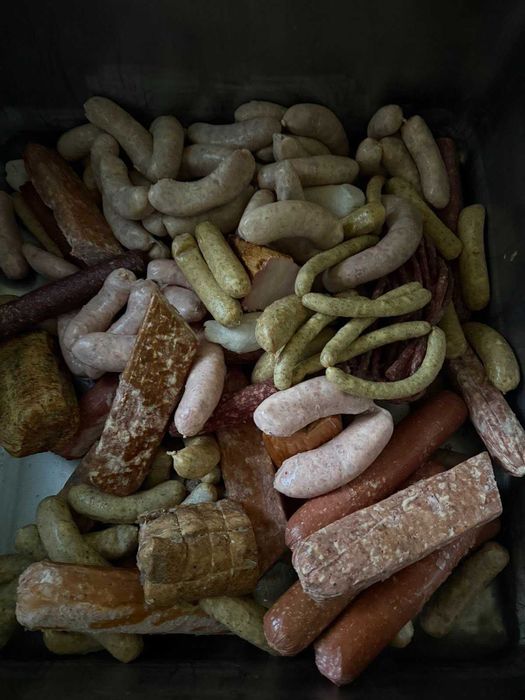Залишки ковбасних виробів