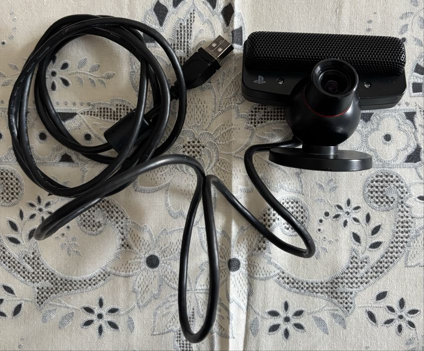 Playstation 3 com comandos, jogos e componentes