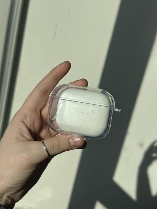 Прозорий чохол на airpods pro 3