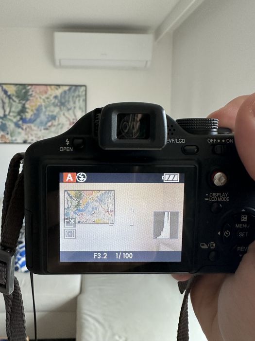 Panasonic Lumix DMC-FZ7 – stan idealny, komplet akcesoriów