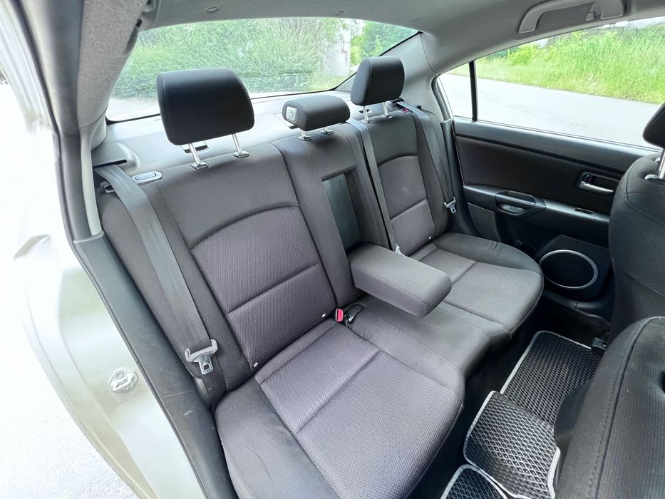 Mazda 3 2008р 1.6 бензин