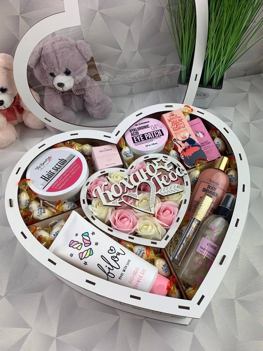 Жіночий набір для догляду за шкірою: ідеальний сюрприз на Валентина