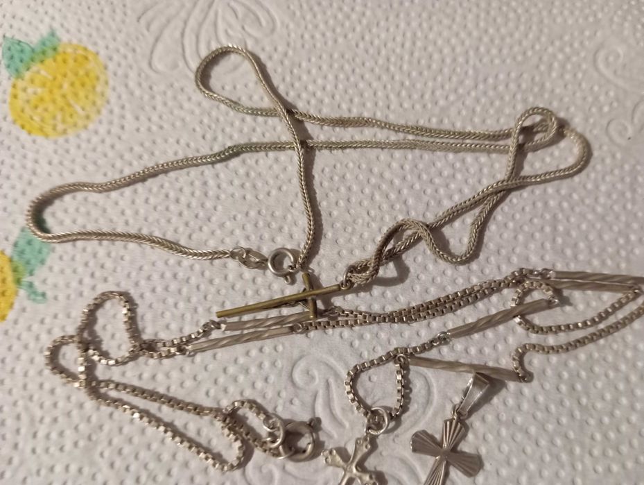 porządki domowe srebrne łańcuszki