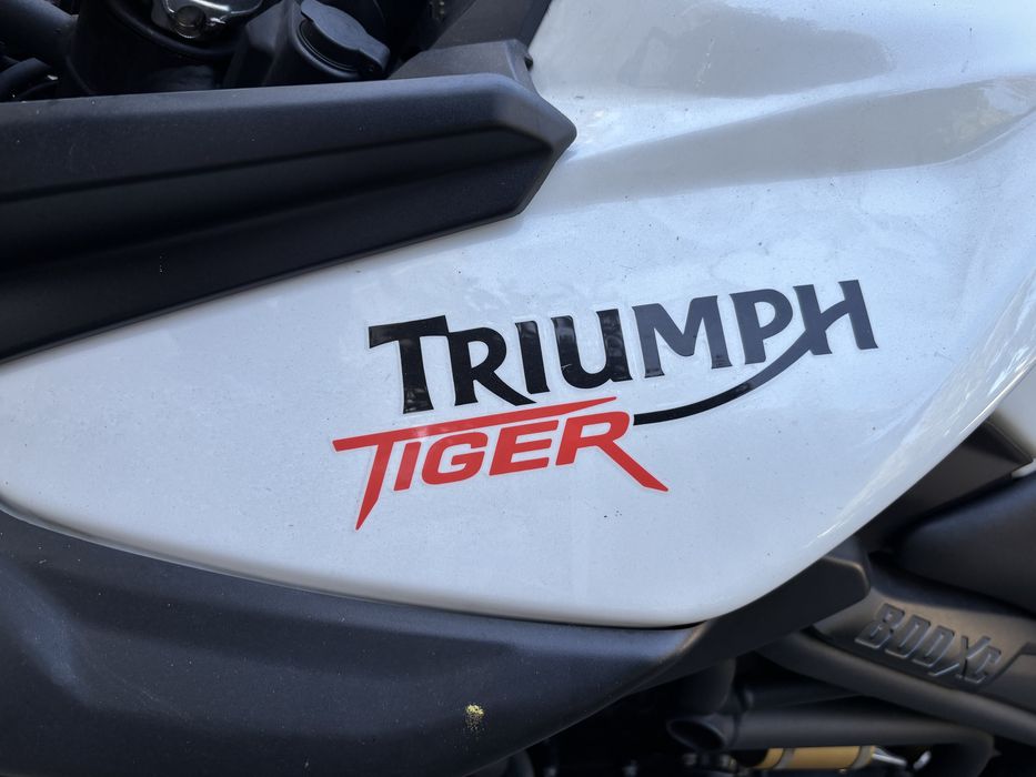 Triumph Tiger 800 XC
