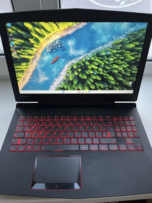 Ігровий ноутбук Lenovo Legion Y520-15IKBN