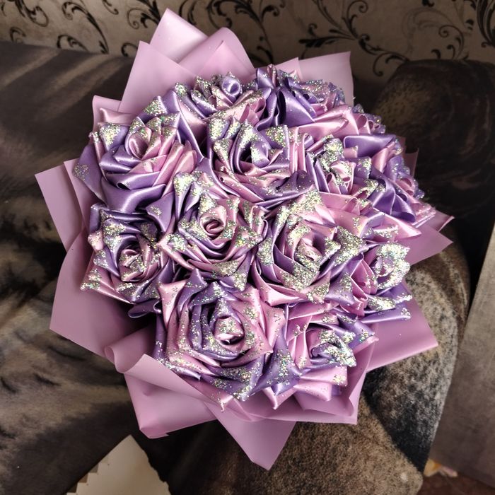 Букет роз з ленти