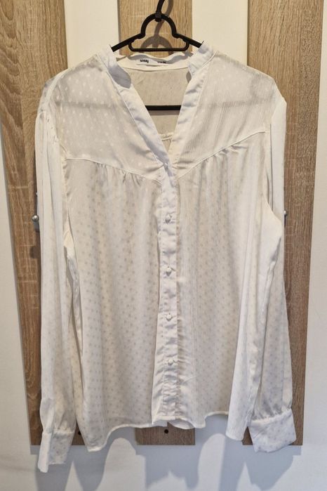 Biała elegancka koszula! Sinsay! Rozmiar M! Nowa! Nieużywana!