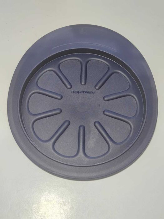 Tupperware Cake Stand447014576577597442