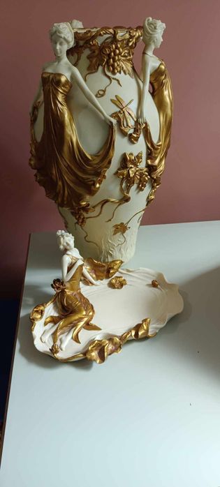 Wazon art nouveau Veronese plus mydelniczka
