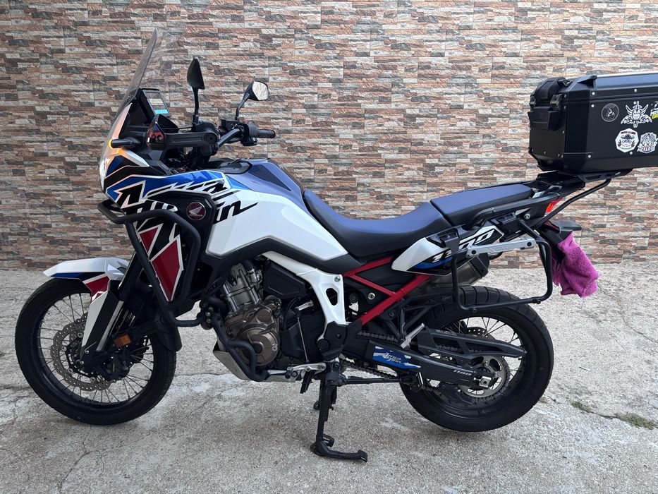 Honda Africa Twin 1100 Tricolor