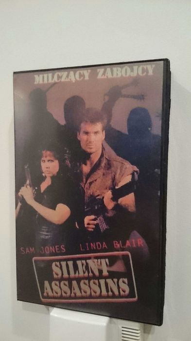 Miasto żywych trupów / Dzień Pamięci / Milczący zabójcy - VHS Filmy