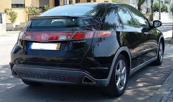 Honda Civic — fotografia 7