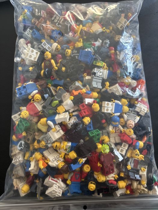 Minifigurki Lego uzywane 400 sztuk
