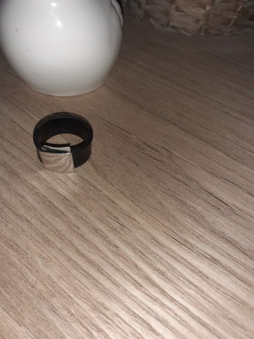 Anel / aliança prata com preto