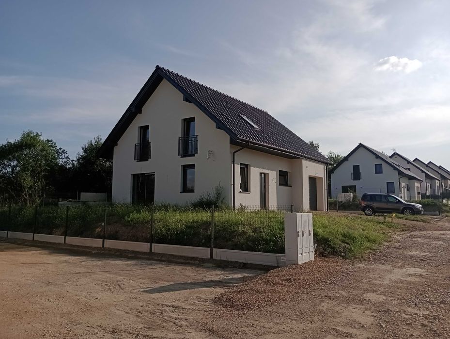 Kierownik budowy, Projekty i pozwolenia na budowę, przeglądy budynków