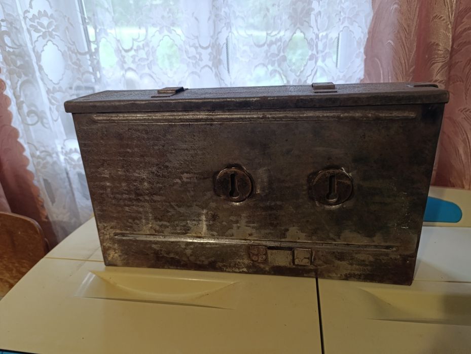 Ящик для грд33 до мотоцикла м72 і газ67