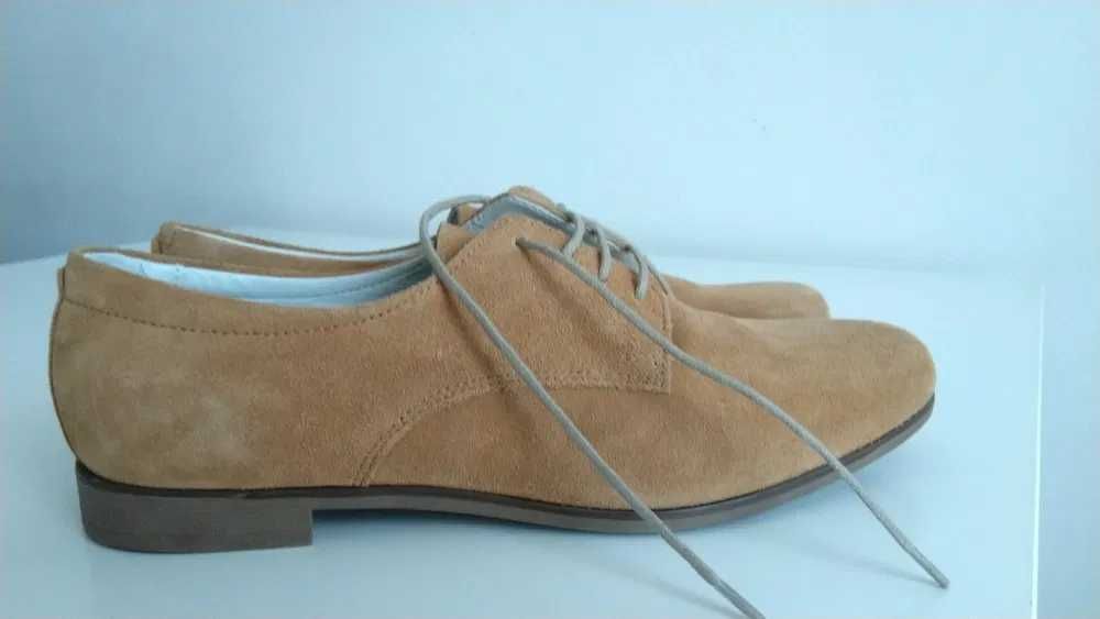 Skórzane oksfordki Pier One