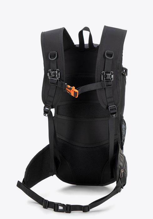 Plecak turystyczno-sportowy –Wittchen. Nowy z metkami. W góry/na rower