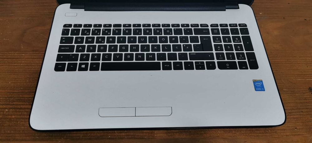 Notebook HP - 15-ay001np core i3